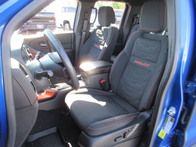 2025 Nissan Frontier Crew Cab PRO-4X 4x4
