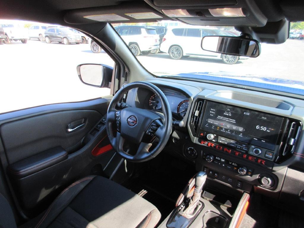 2025 Nissan Frontier Crew Cab PRO-4X 4x4