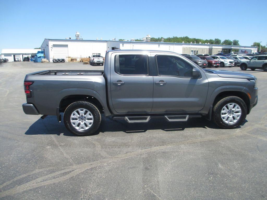 2022 Nissan Frontier Crew Cab SV 4x4