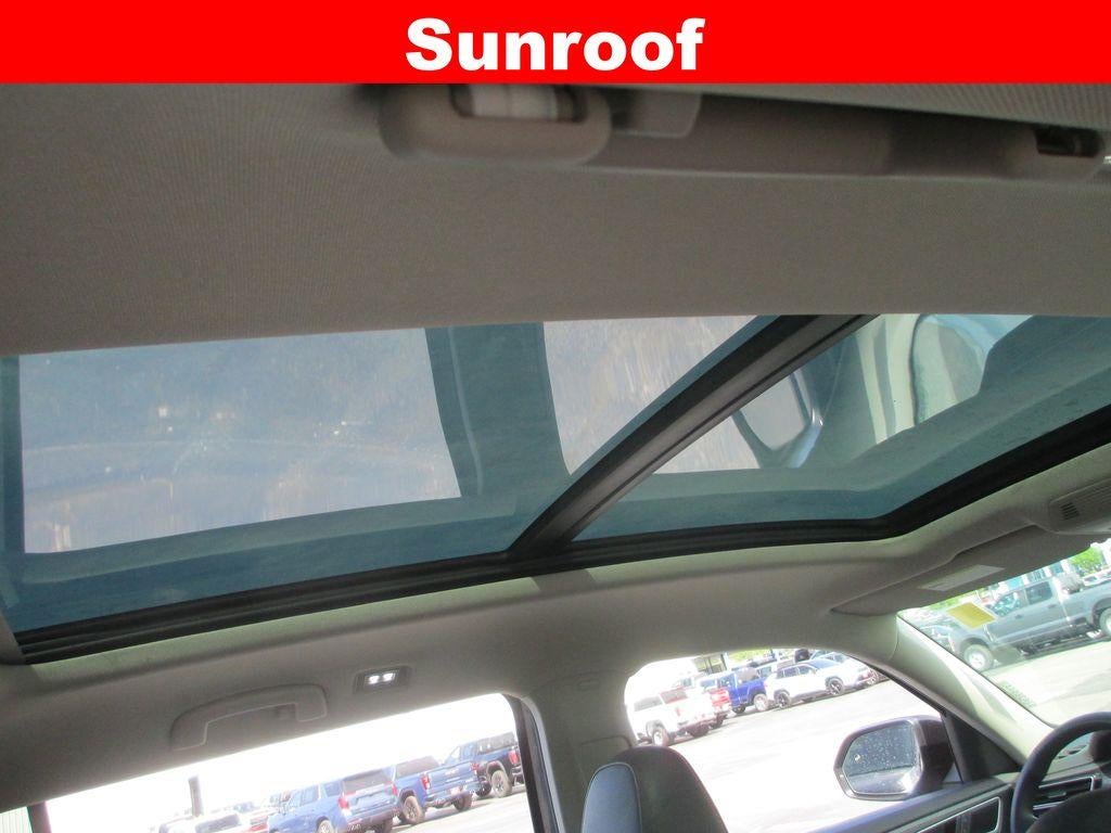 2025 Volkswagen Atlas 2.0T Peak Edition