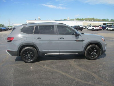 2025 Volkswagen Atlas 2.0T Peak Edition