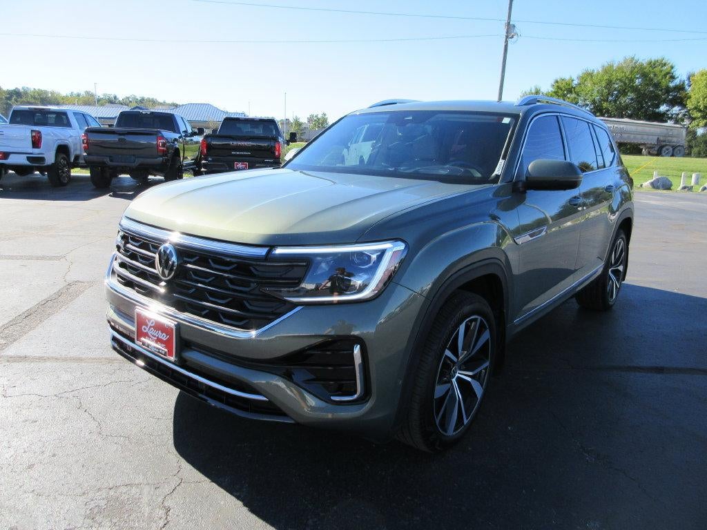 2025 Volkswagen Atlas 2.0T SEL Premium R-Line