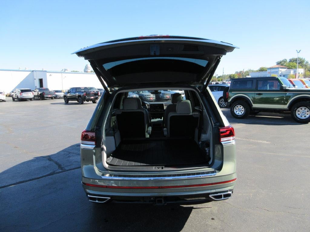 2025 Volkswagen Atlas 2.0T SEL Premium R-Line