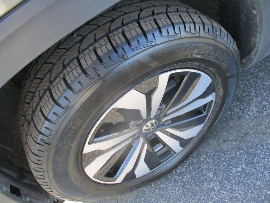 2024 Volkswagen Atlas Cross Sport 2.0T SE