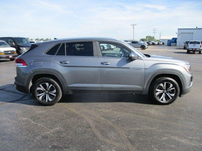 2024 Volkswagen Atlas Cross Sport 2.0T SE