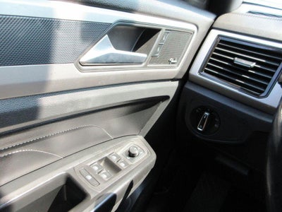 2020 Volkswagen Atlas Cross Sport 3.6L V6 SEL Premium