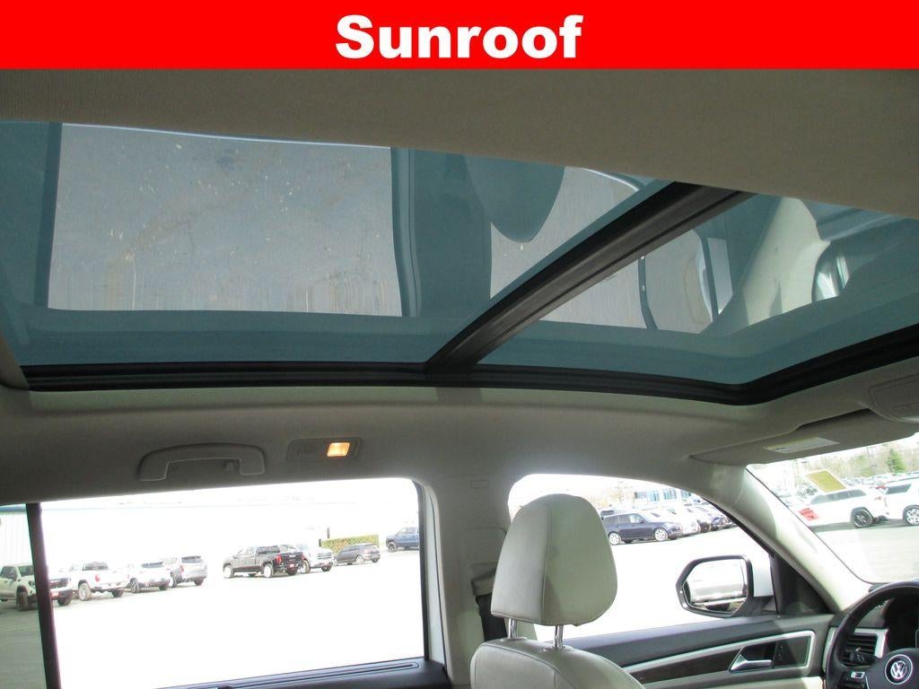 2019 Volkswagen Atlas 3.6L V6 SEL R-Line