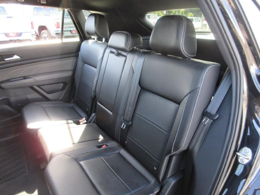 2023 Volkswagen Atlas Cross Sport SEL R-Line Black - Photo 20
