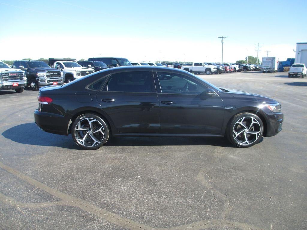 2020 Volkswagen Passat 2.0T R-Line