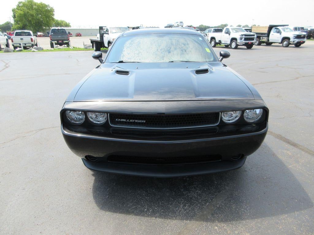 2011 Dodge Challenger Base