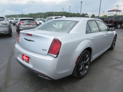 2023 Chrysler 300 Touring