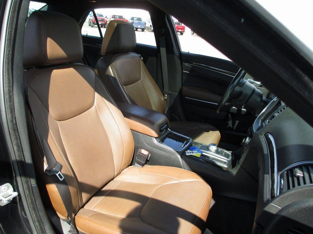 2018 Chrysler 300 Limited