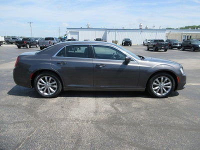 2016 Chrysler 300 Anniversary Edition
