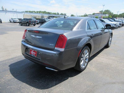 2016 Chrysler 300 Anniversary Edition