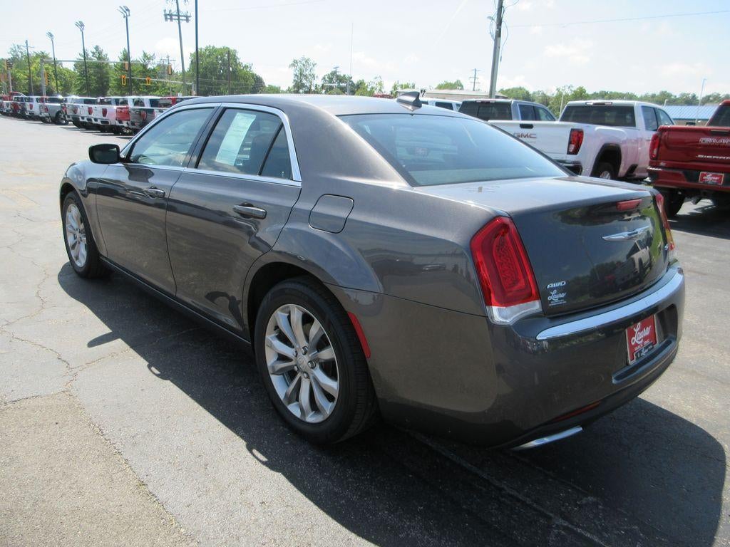 2016 Chrysler 300 Anniversary Edition