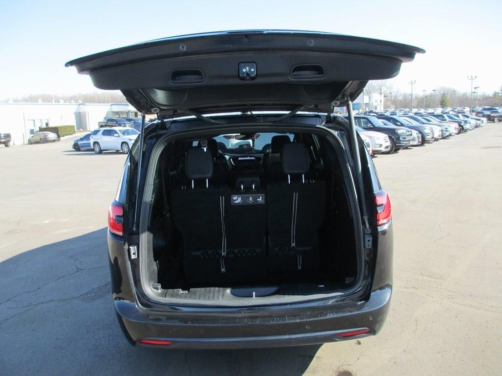 2021 Chrysler Pacifica Touring L