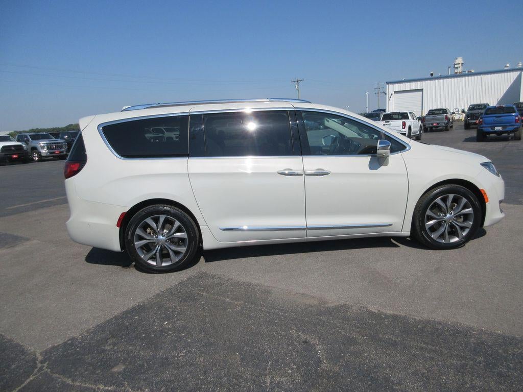 2019 Chrysler Pacifica Limited