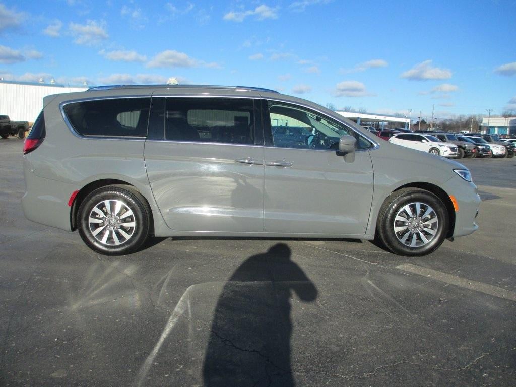2021 Chrysler Pacifica Hybrid Touring L