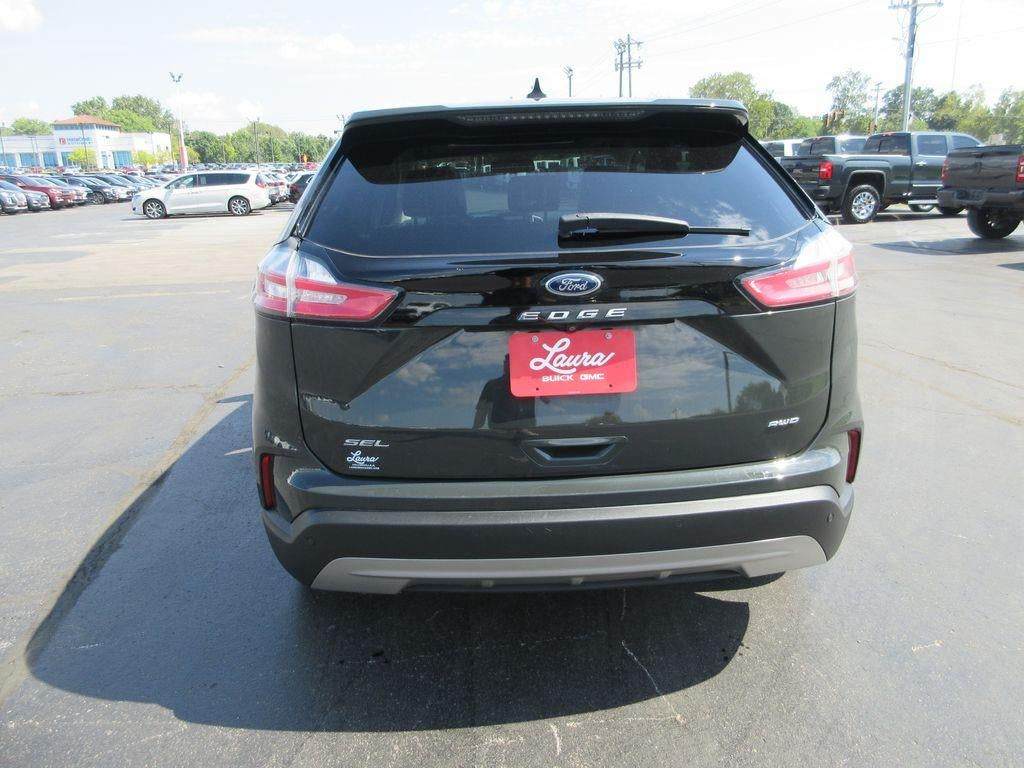 2022 Ford Edge SEL