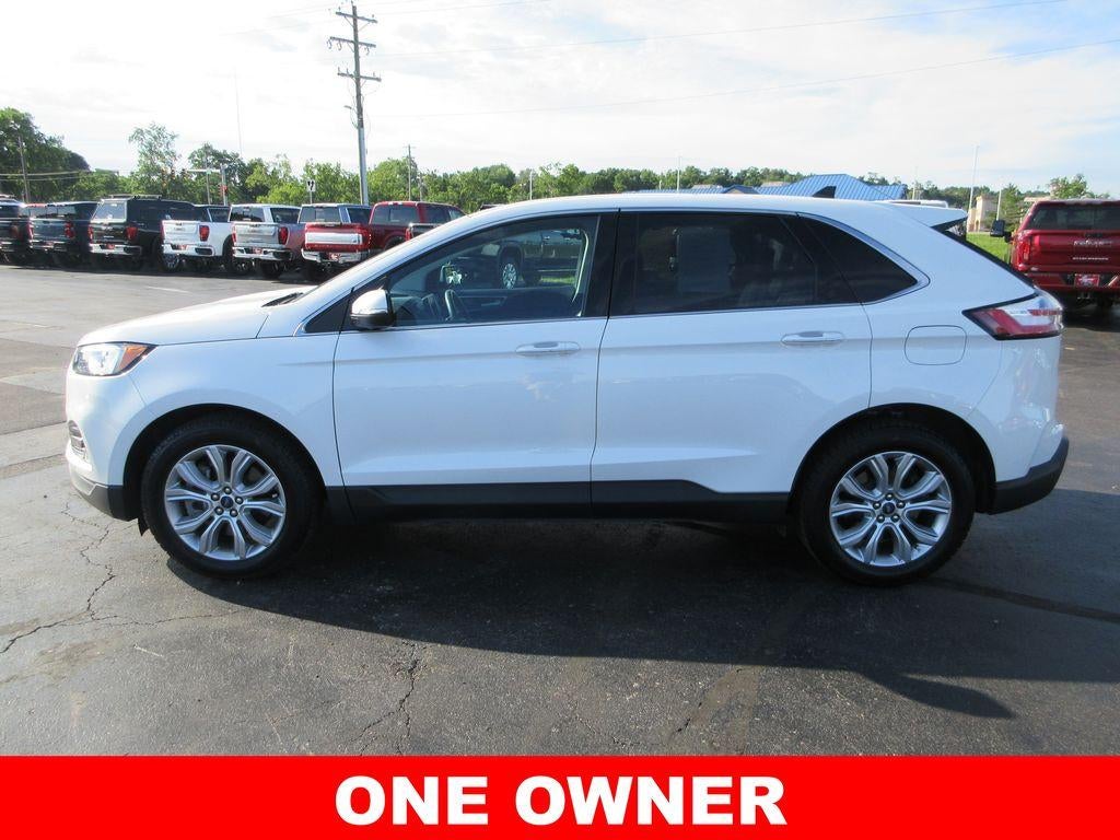2022 Ford Edge Titanium