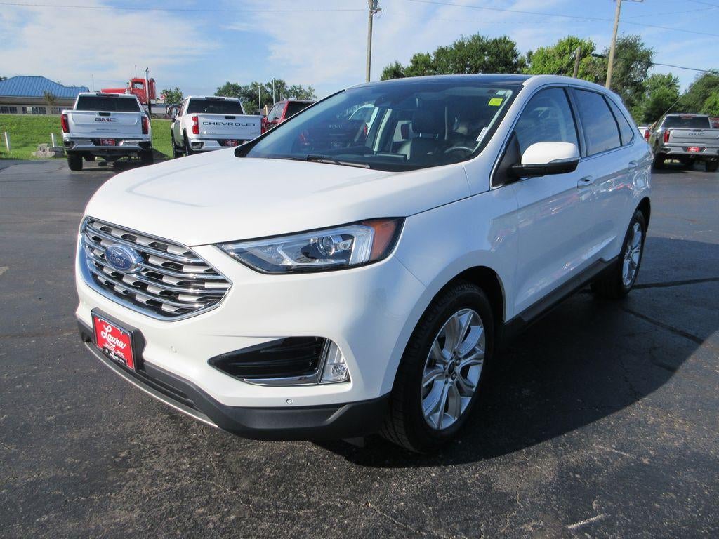 2022 Ford Edge Titanium