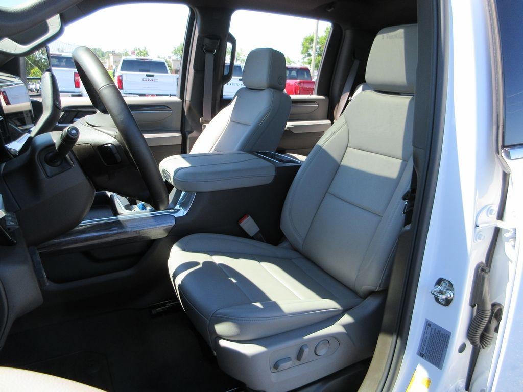 2025 Chevrolet Silverado 3500 HD LTZ