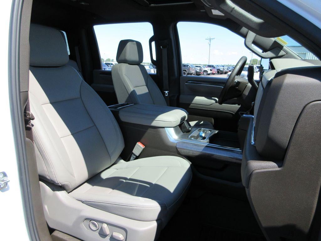 2025 Chevrolet Silverado 3500 HD LTZ