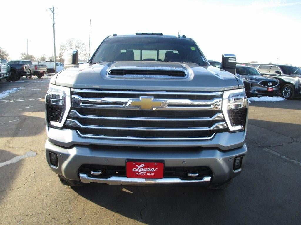 2025 Chevrolet Silverado 3500 HD High Country