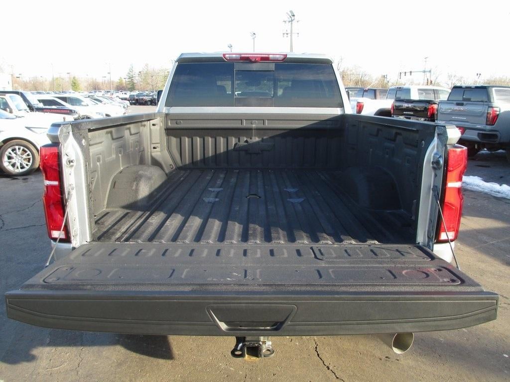 2025 Chevrolet Silverado 3500 HD High Country