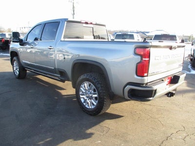 2025 Chevrolet Silverado 3500 HD High Country