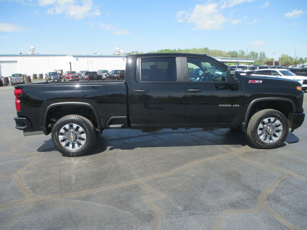 2024 Chevrolet Silverado 2500 HD Custom