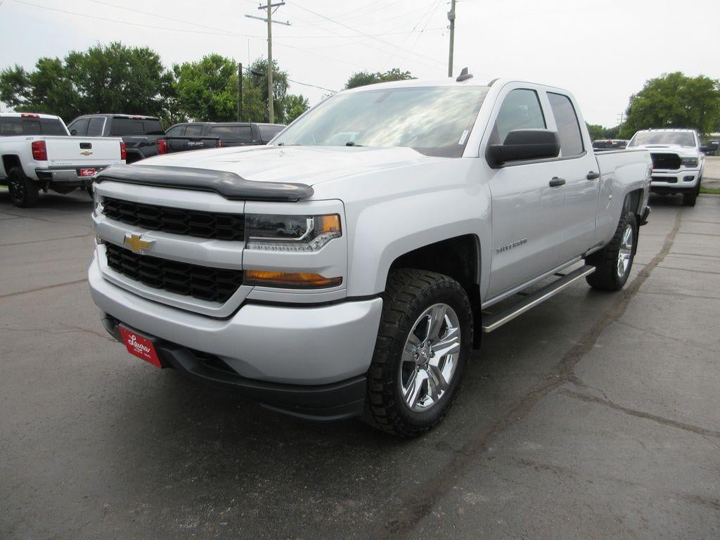 2019 Chevrolet Silverado LD Custom