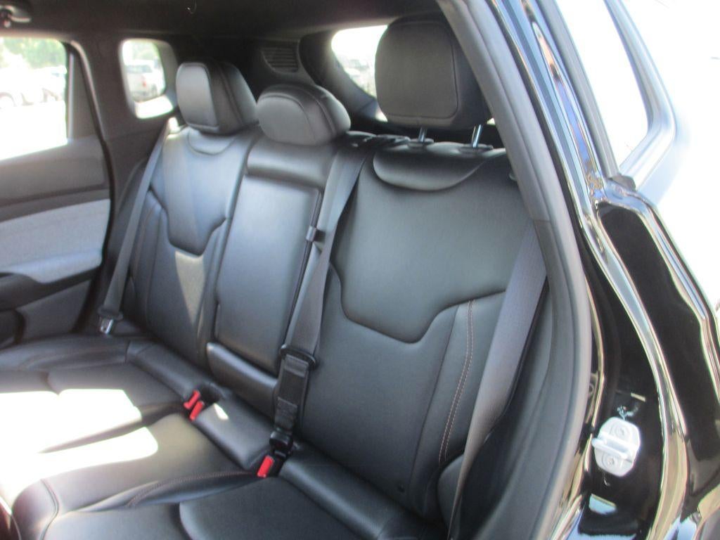 2023 Jeep Compass Latitude Lux FWD