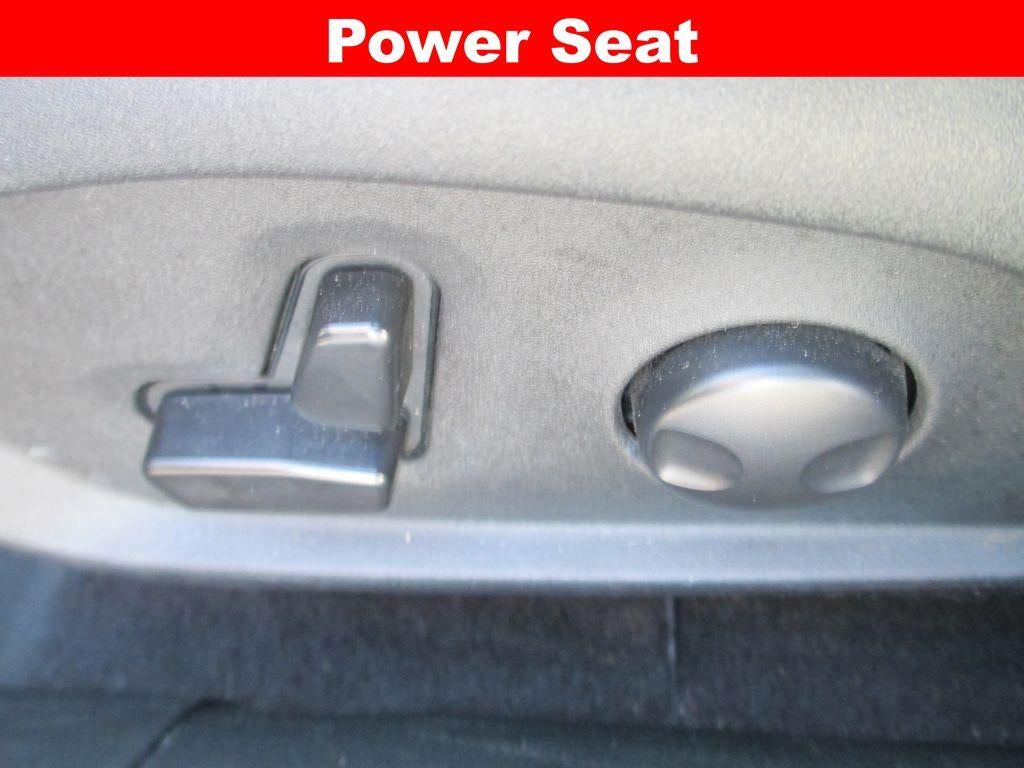 2023 Jeep Compass Latitude Lux FWD