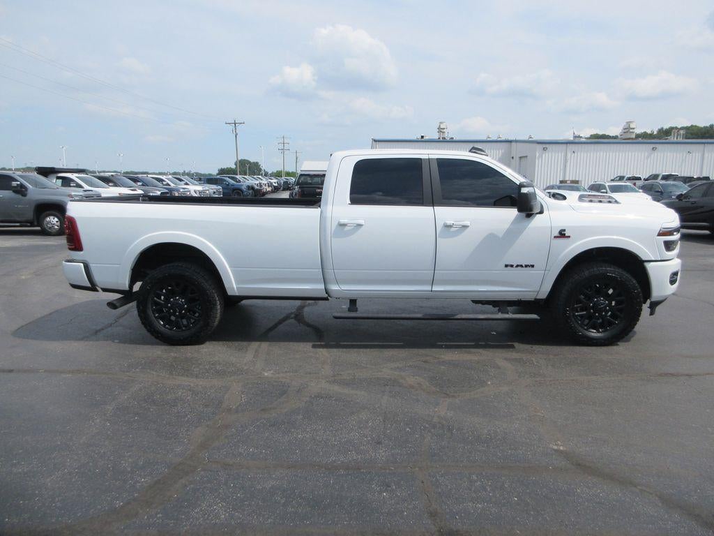 2026 RAM 3500 Limited Crew Cab 4x4 8' Box