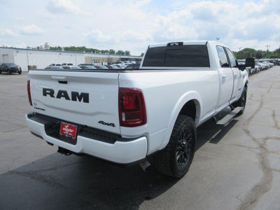 2026 RAM 3500 Limited Crew Cab 4x4 8' Box