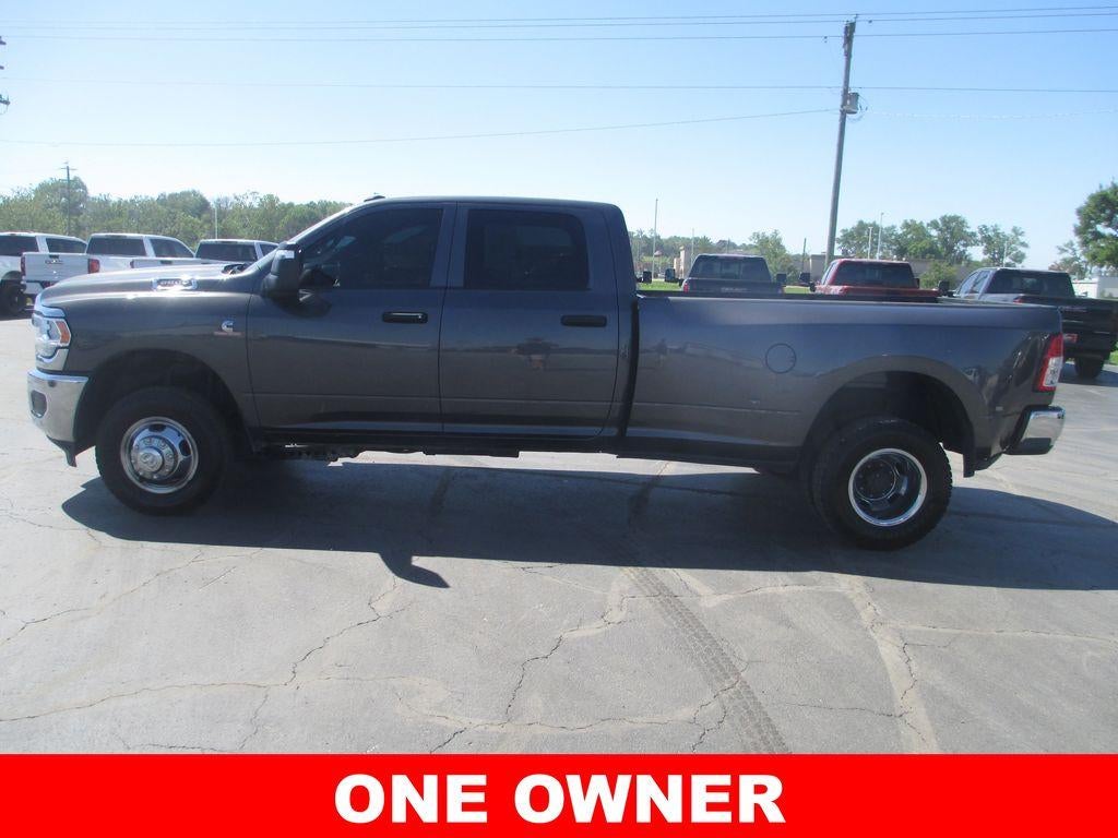 2024 RAM 3500 Tradesman Crew Cab 4x4 8' Box