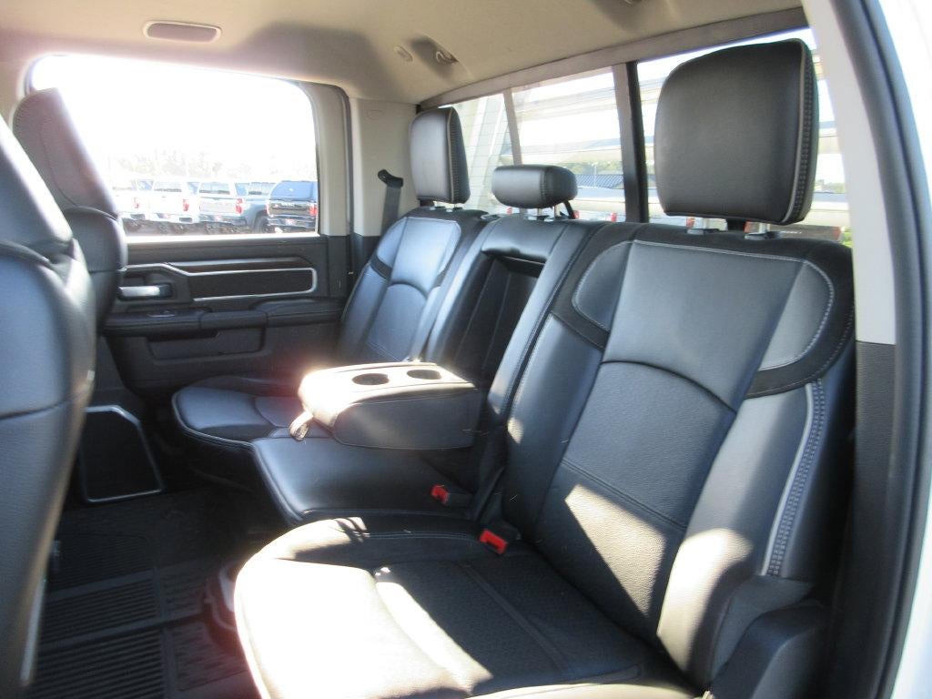 2024 RAM 3500 Laramie Crew Cab 4x4 8' Box