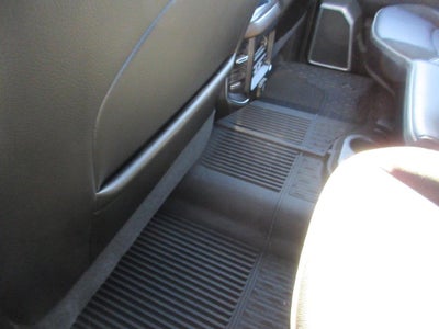 2024 RAM 3500 Laramie Crew Cab 4x4 8' Box