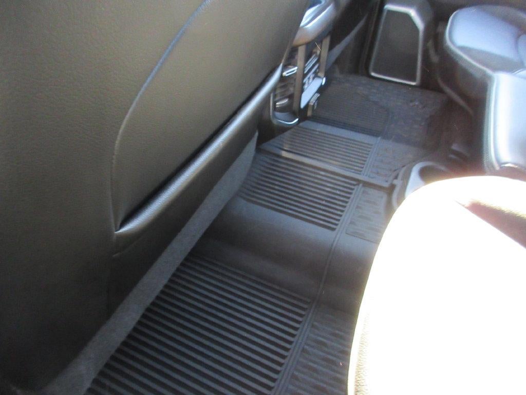 2024 RAM 3500 Laramie Crew Cab 4x4 8' Box