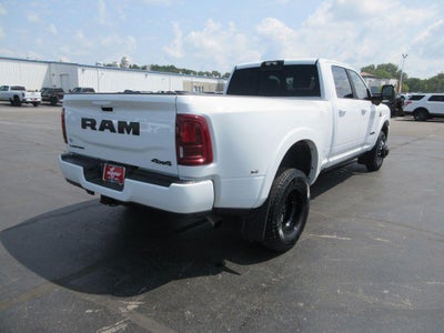 2025 RAM 3500 Limited Crew Cab 4x4 8' Box