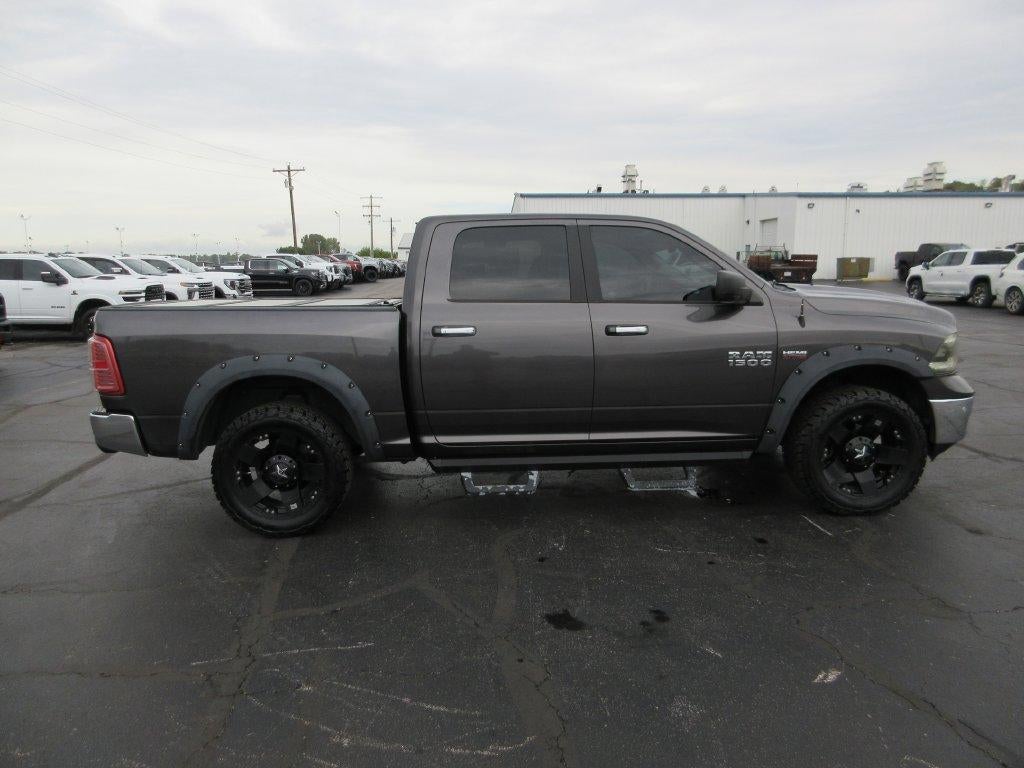 2017 RAM 1500 Big Horn Crew Cab 4x4 5'7" Box