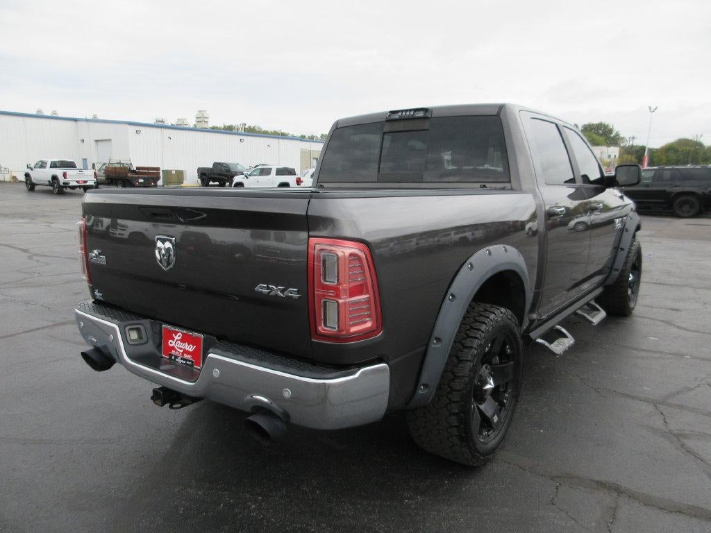 2017 RAM 1500 Big Horn Crew Cab 4x4 5'7" Box