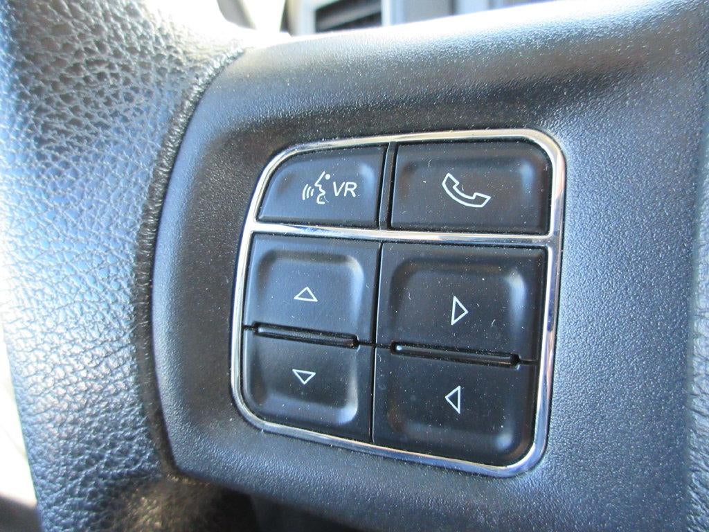 2017 RAM 2500 Tradesman Crew Cab 4x4 6'4" Box