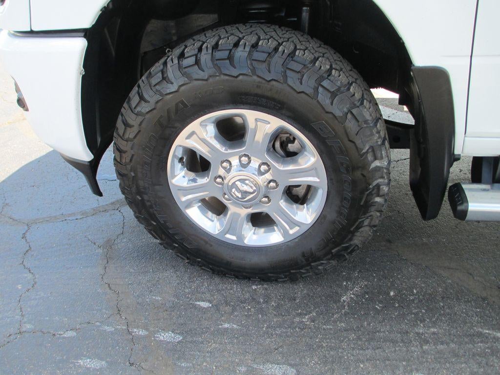 2024 RAM 2500 Big Horn Crew Cab 4x4 6'4" Box