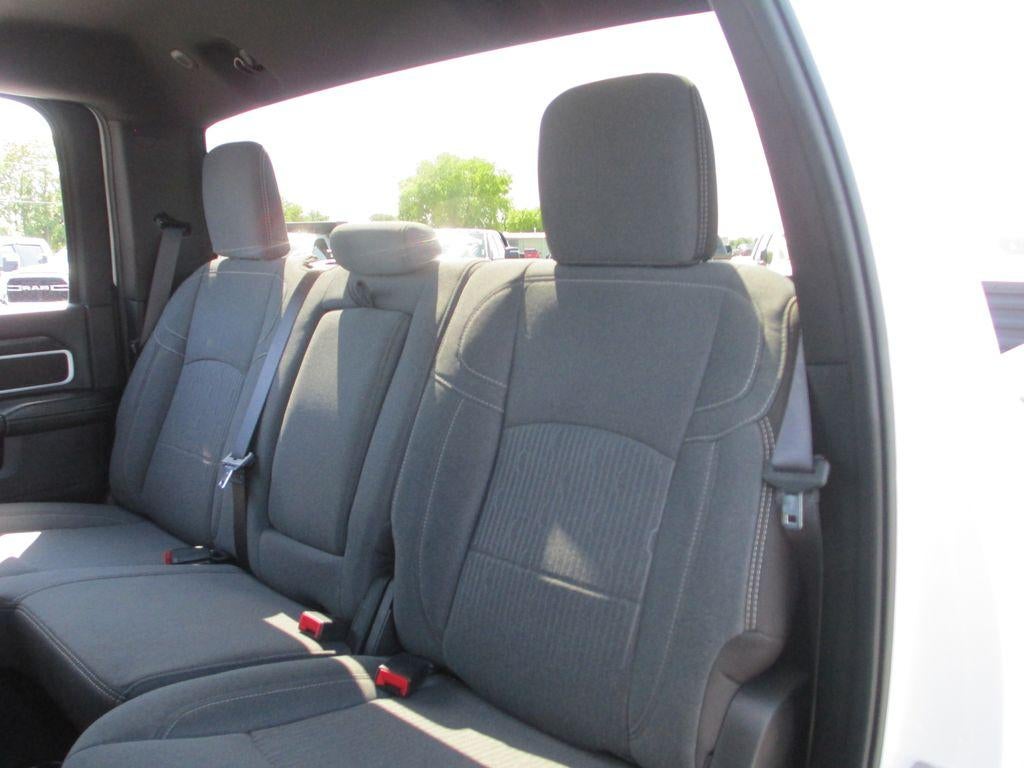 2024 RAM 2500 Big Horn Crew Cab 4x4 6'4" Box