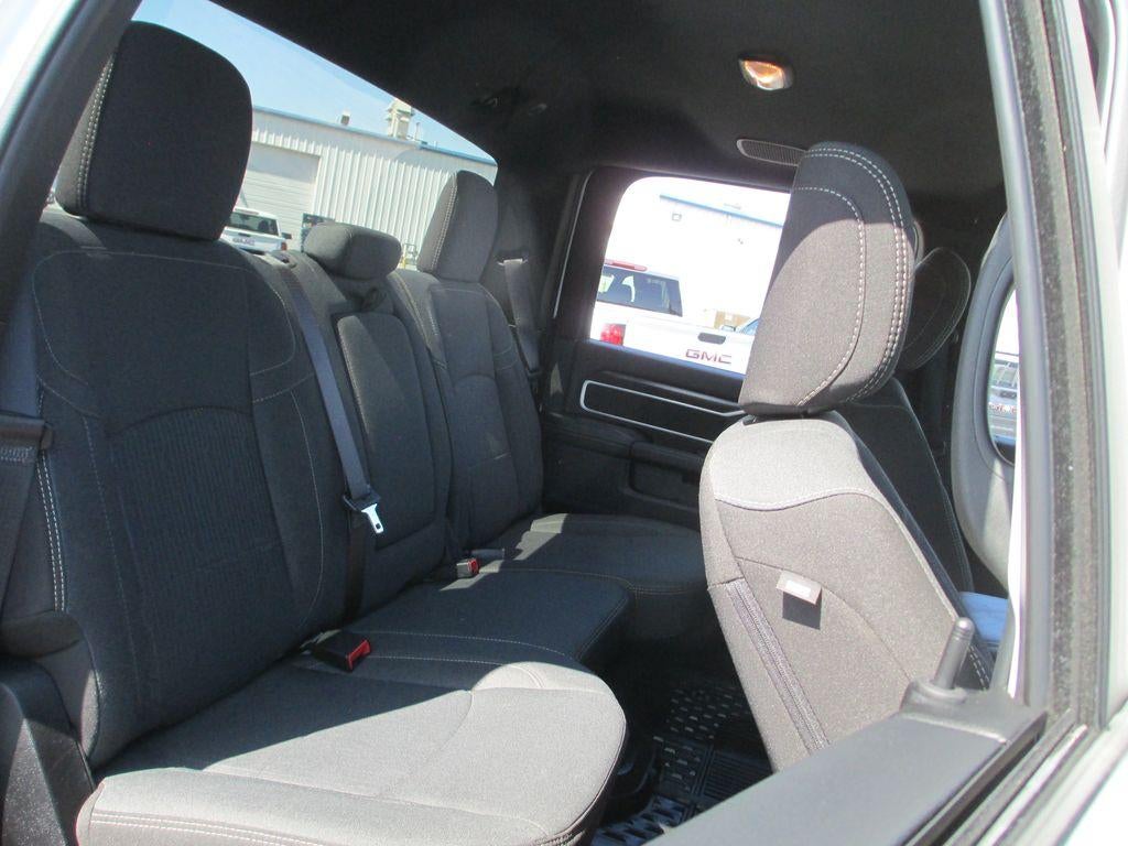 2024 RAM 2500 Big Horn Crew Cab 4x4 6'4" Box