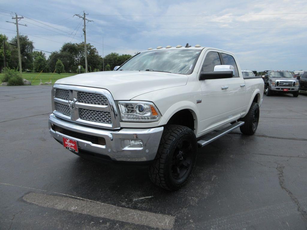 2018 RAM 2500 Laramie Crew Cab 4x4 6'4" Box