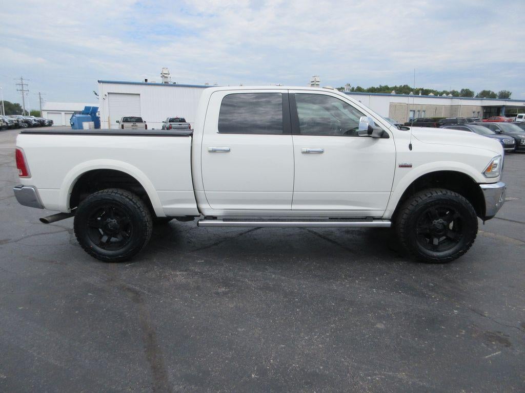 2018 RAM 2500 Laramie Crew Cab 4x4 6'4" Box