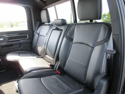2022 RAM 2500 Laramie Crew Cab 4x4 6'4" Box